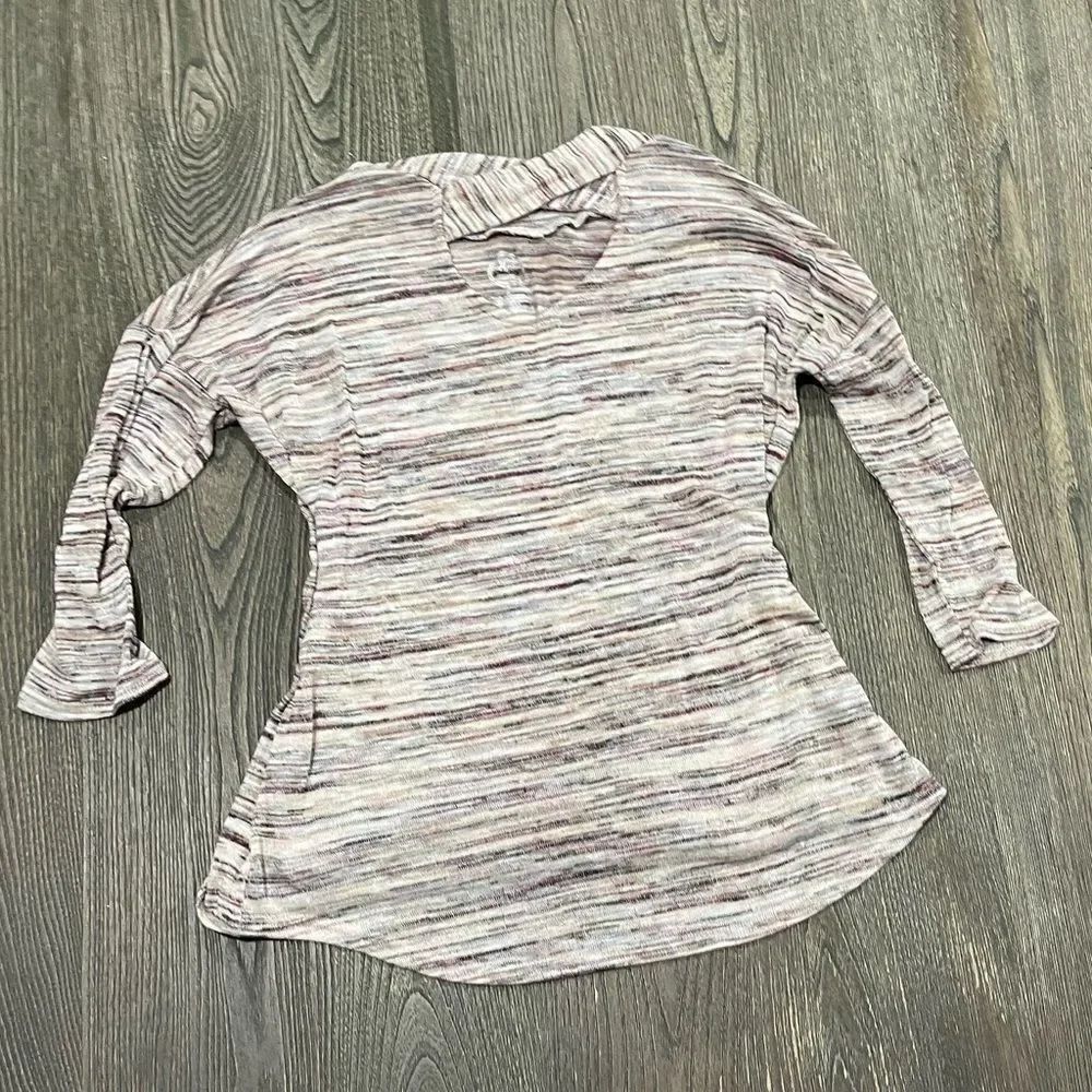 Maurices 24/7 Hi-Low Top Striped Criss Cross Front 3/4 Sleeve Multicolor Small